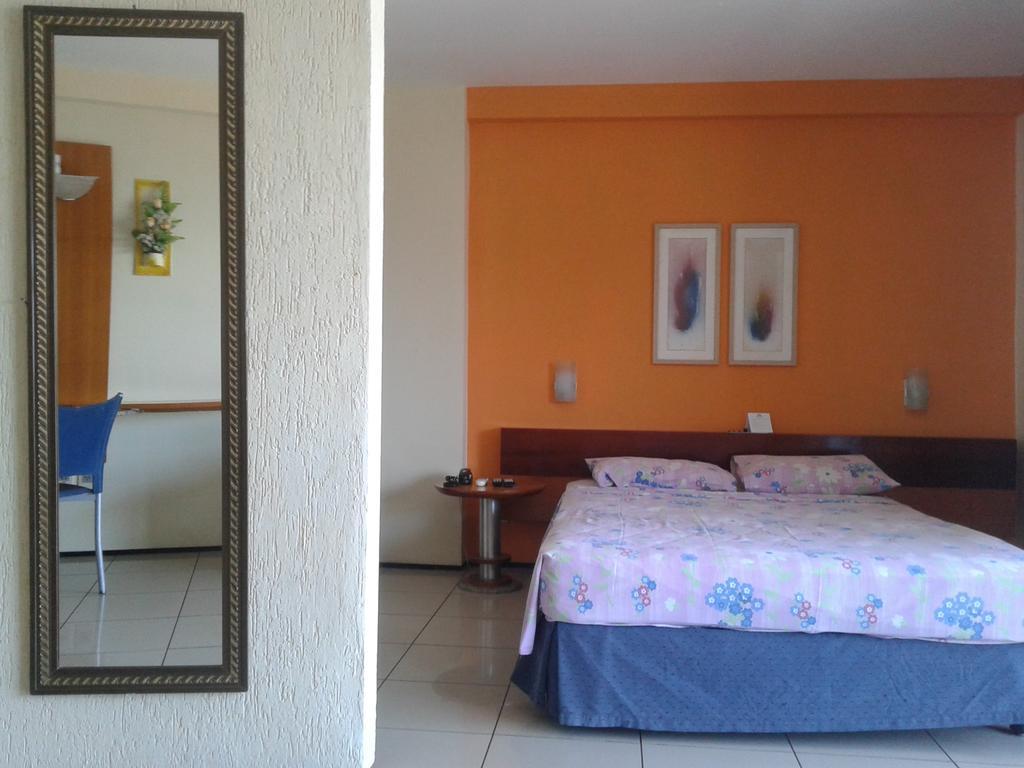 Aparthotel - Praia Mansa 1 E 2 Qtos ฟอร์ตาเลซา ภายนอก รูปภาพ